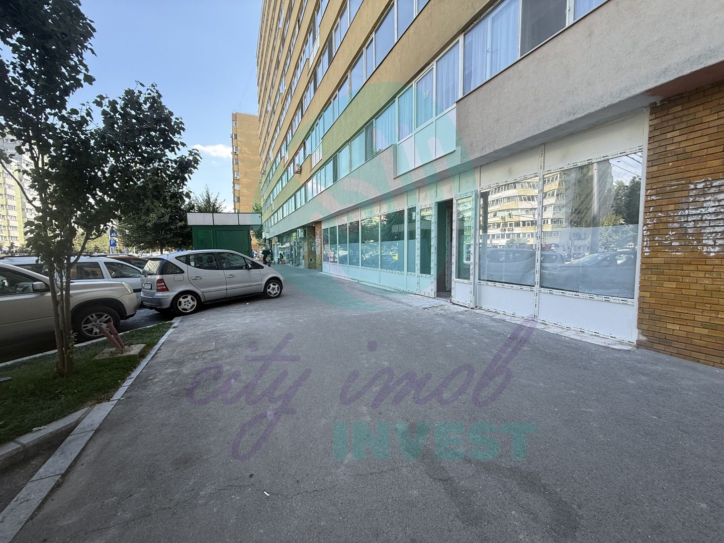 POZITIE STRADALA - trafic excelent - INVESTITIE SIGURA - Poză 1