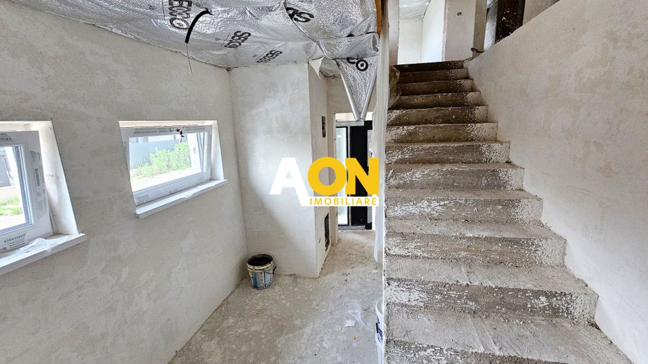Casa 4 camere, predare la cheie, 443 mp teren, Cetate - Poză 2