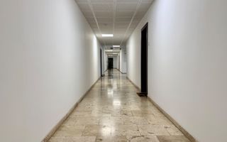 Apartament modern, lift și parcare – zona Calea Lipovei - Poză 33