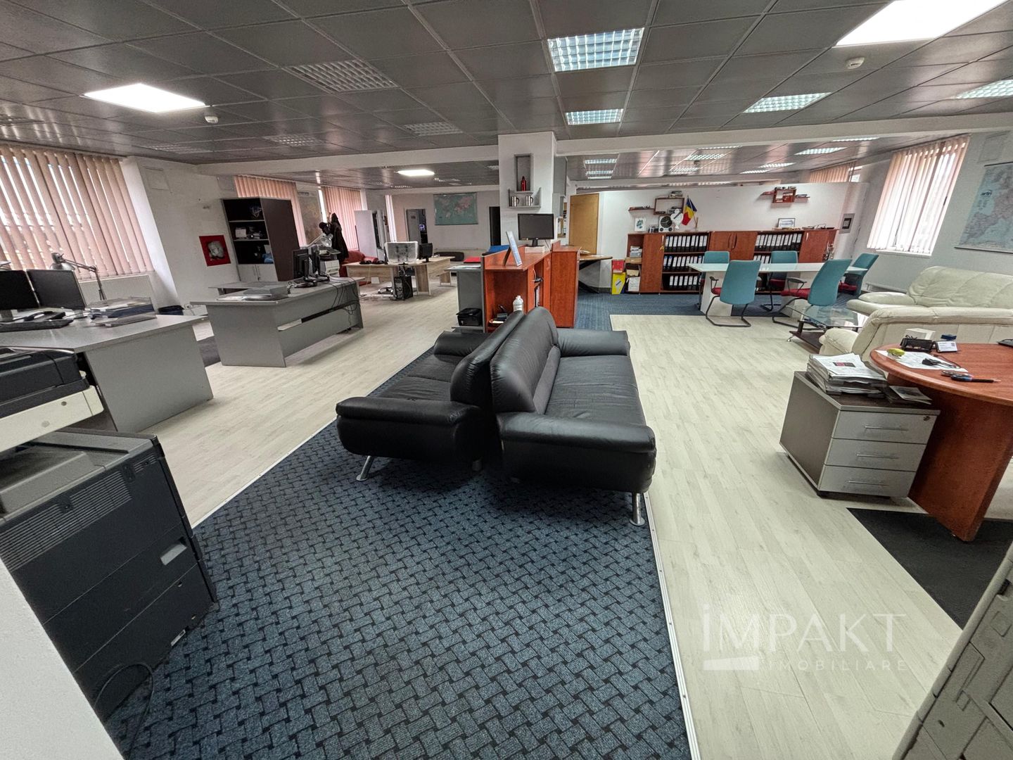 De închiriat service auto cu zona de birouri/sala asteptare - Poză 3