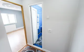 Apartament 4 camere renovat, bilateral, CT, Craiovita Noua - zona Kaufland - Poză 25