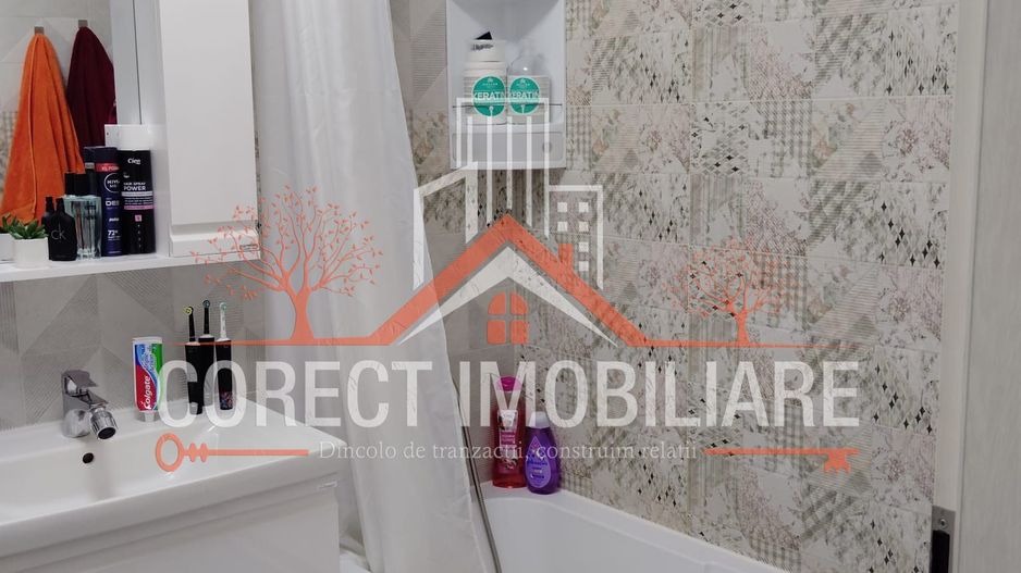 Apartament de vanzare 3 camere in zona Panoramic Residence - Poză 8