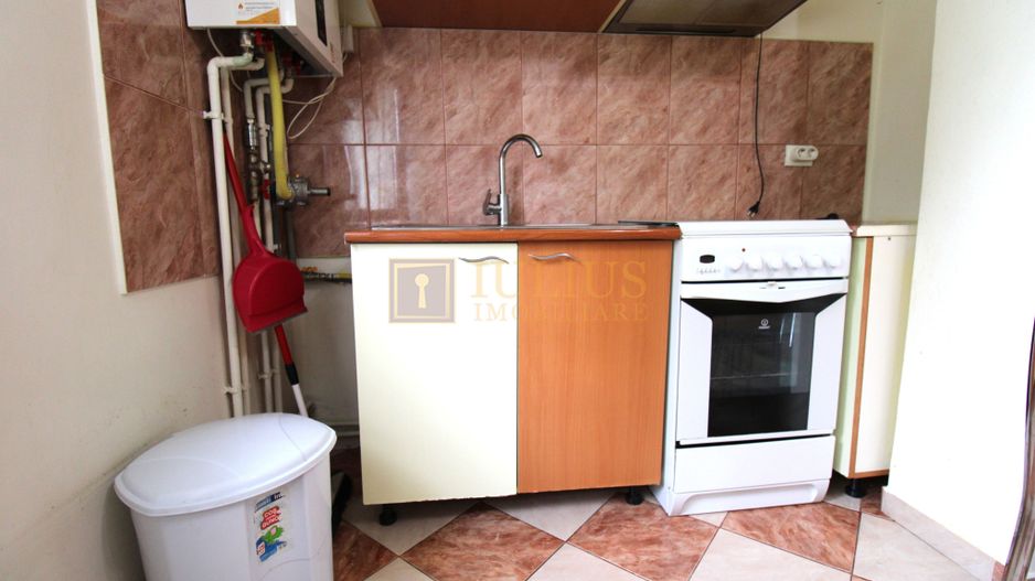 Apartament cu 2 camere in zona Bucovina - Poză 8