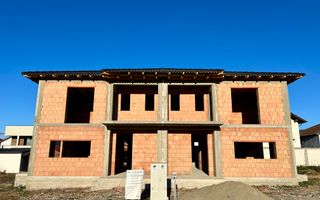 Casa tip Duplex in Selimbar-Calitate garantata-250 mp teren- 120 mpu - Poză 9