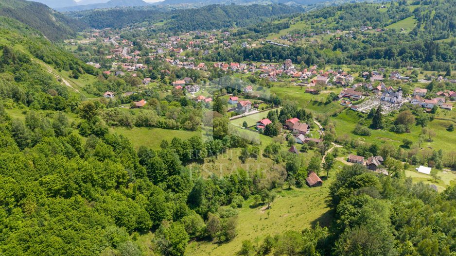 Moieciu de Jos |Teren 11.381 mp | Panoramă, potențial turistic - Poză 11
