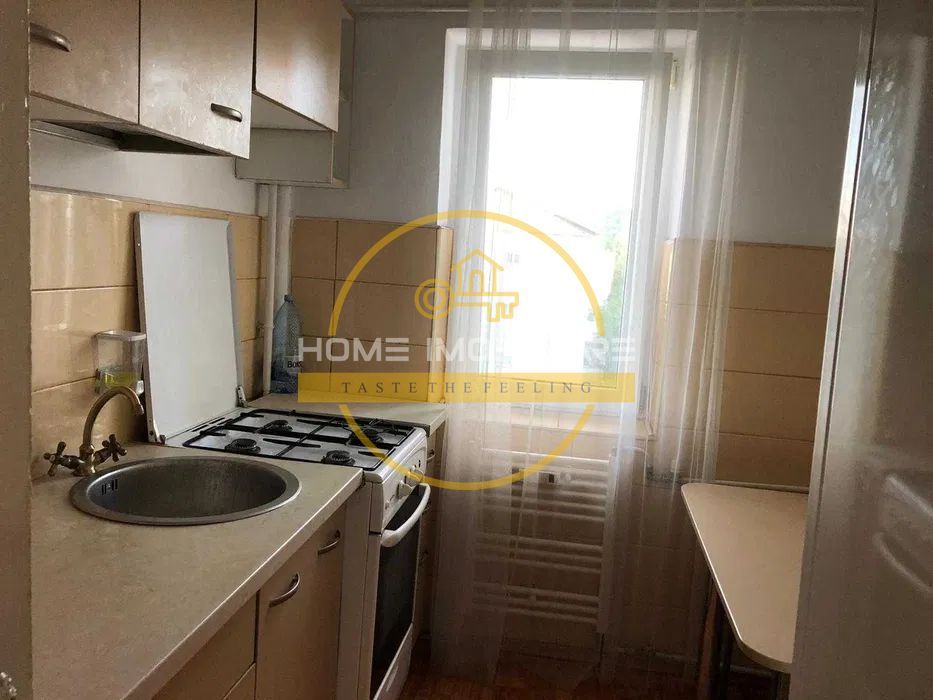 Se vinde Apartament in Alexandru cel bun 3 camere. - Poză 8