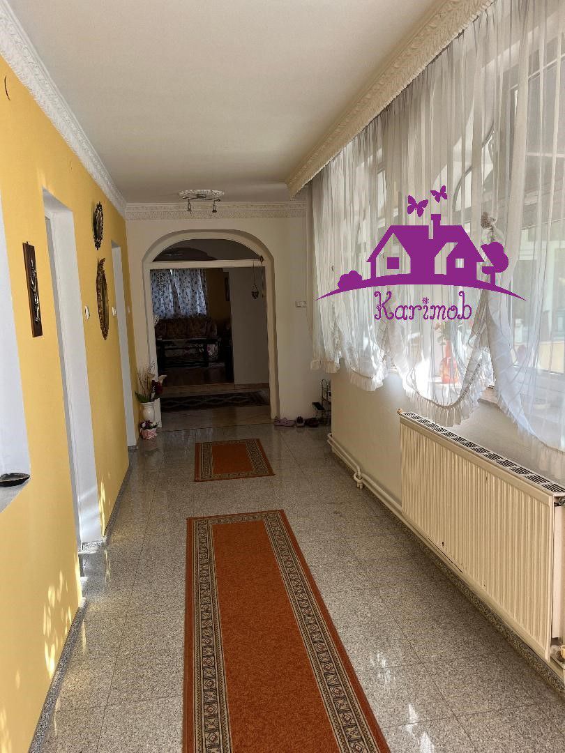 Casa zona Spitalul Judeten - Poză 23