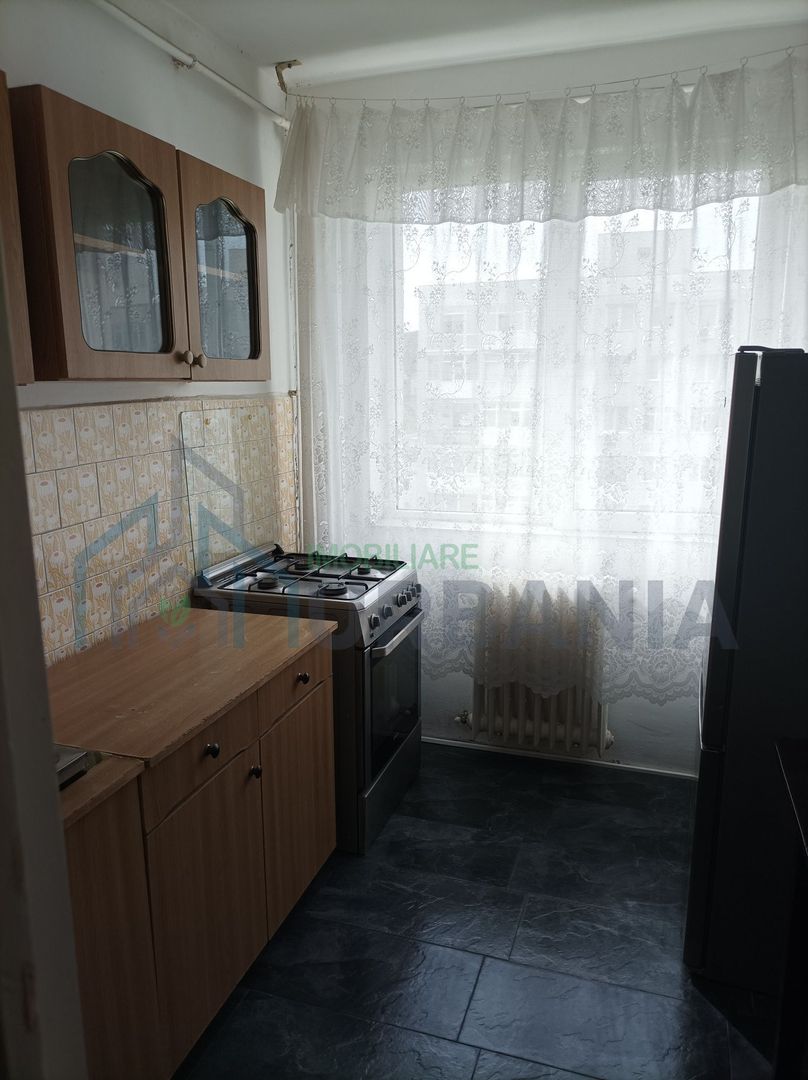 Apartament 2 camere de închiriat, decomandat, Piața Voievozilor, Alexandru cel Bun - Poză 5