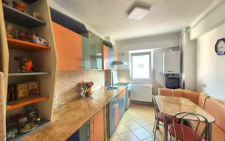 Centru Civic, apartament pretabil familie sau studenti. - Poză 8