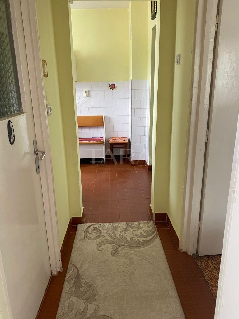 Apartamentcu 2 camere decomandate, priveliste deosebita. - Poză 6