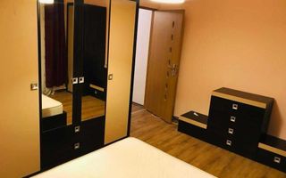 Apartament cu 3 camere, parcare cu CF, balcon 10 mp, zona Eroilor. - Poză 5