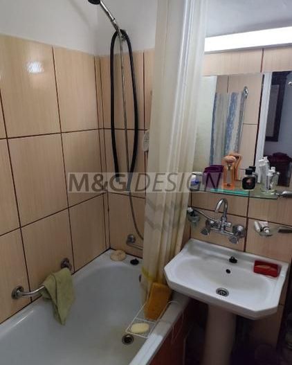 Garsoniera zona Sagului mobilata - Poză 7