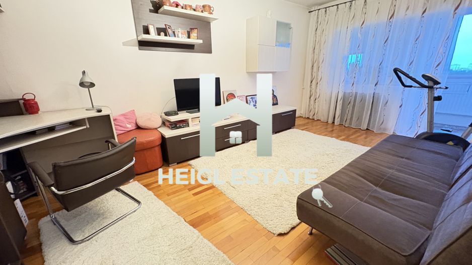 Apartament 3 camere Complexul Studentesc - Poză 1