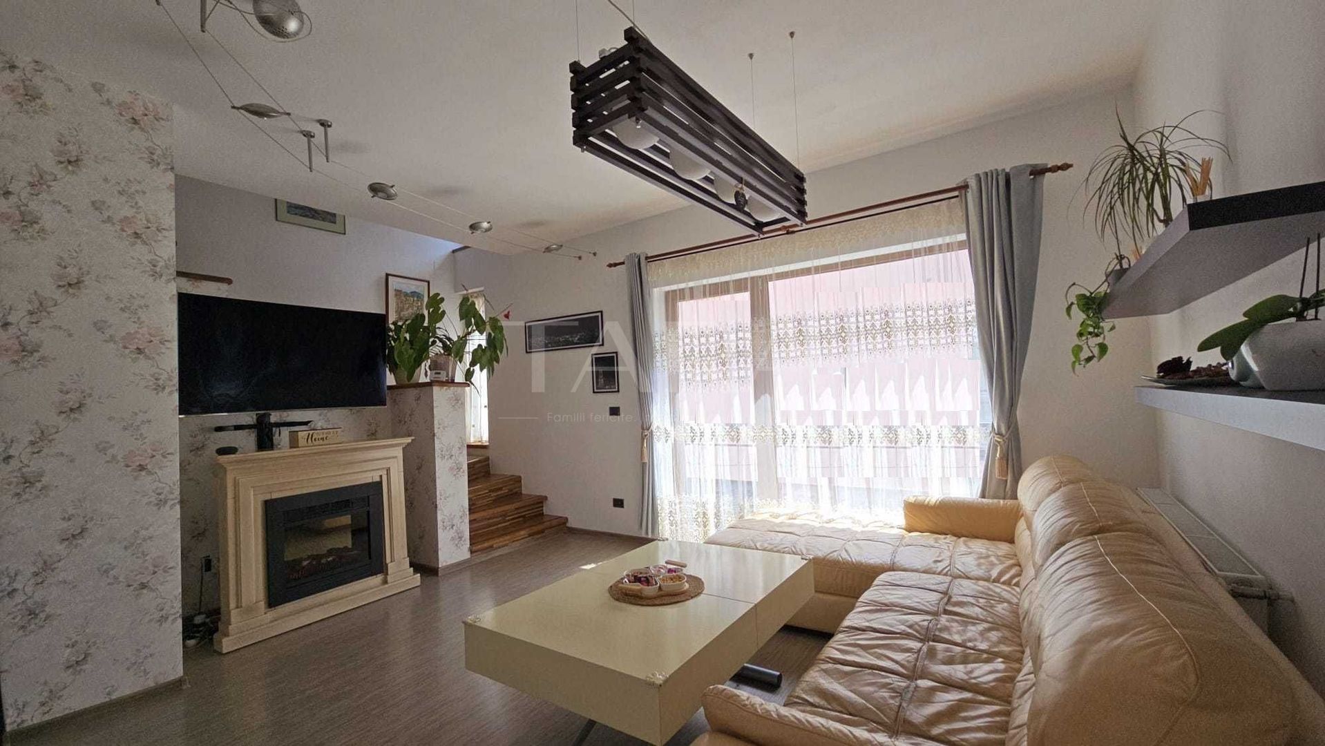 Apartament 3 camere cu mansardă și balcon generos – zona Câmpului. - Poză 2