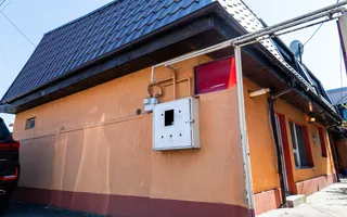 Casă de vânzare – 181 mp, 3 apartamente, 9 camere – București - Poză 26