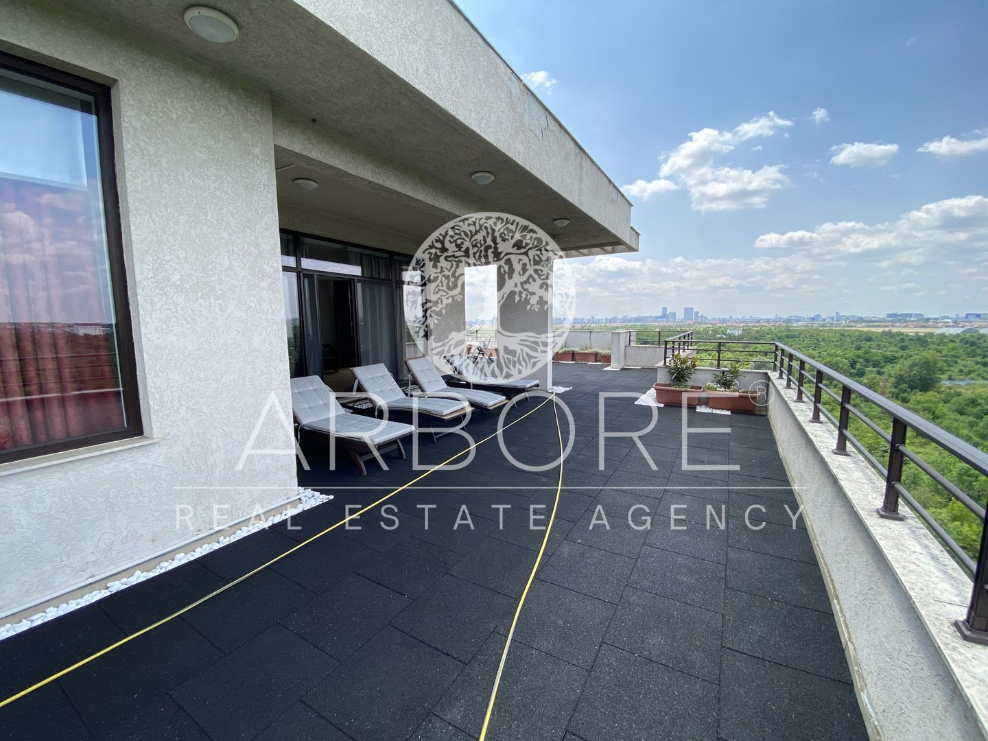 Penthouse 5 camere 250 mp lângă Ambasada SUA , zona Băneasa București - Poză 37