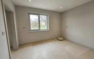 Casa Sibiu Calea Cisnadiei 4 camere, 2 bai, curte si terasa - Poză 11