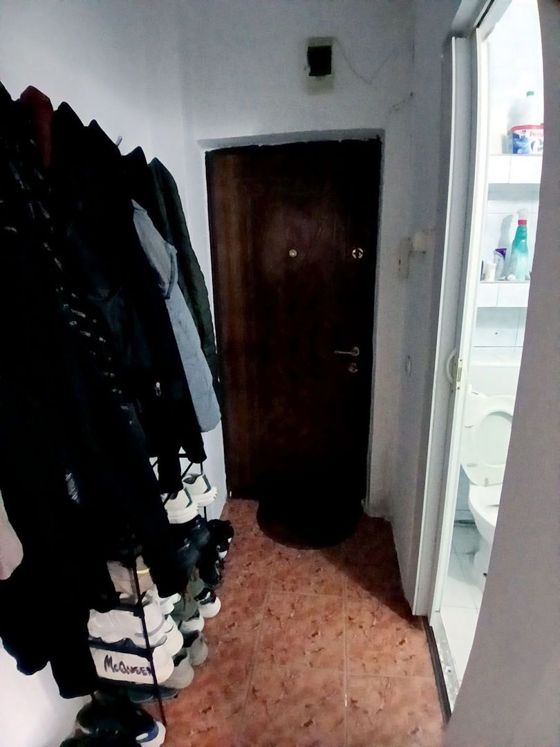 Apartament 2 camere Tecuci etaj 1 – zonă centrală - Poză 7