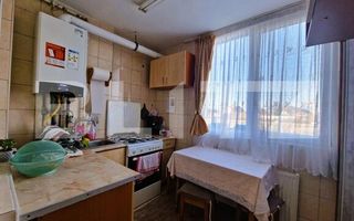 Apartament 40mp, parcare, balcon , zona Apahida - Poză 2