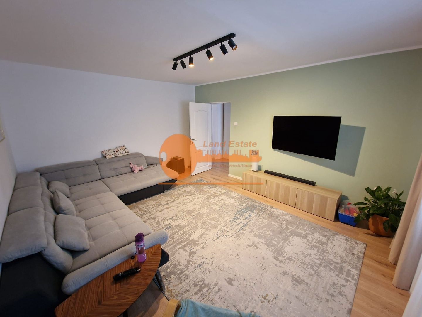 Apartament 4 camere Nerva Traian – Timpuri Noi | centrală proprie - Poză 2