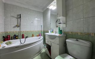 Apartament cu 3 camere | 2 bai | 64 mp | Parcare | Cetate - Mercur - Poză 8