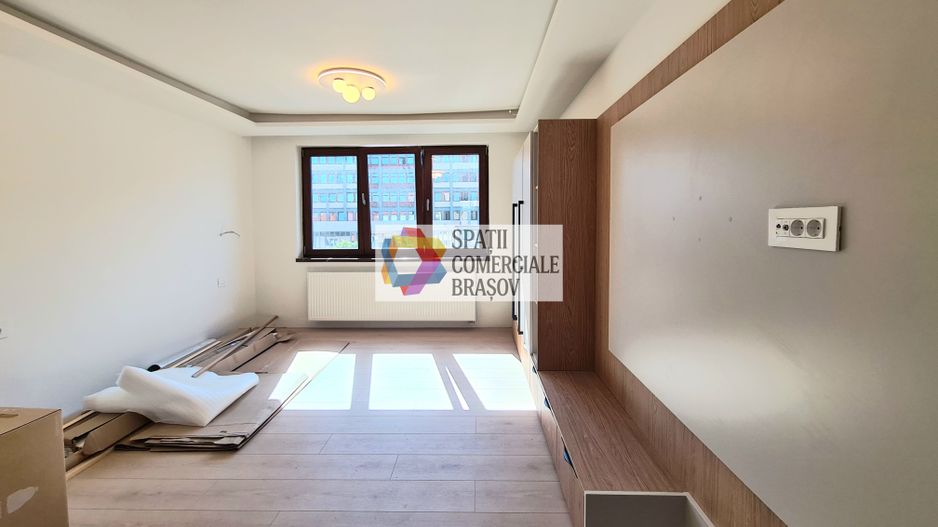 Garsoniera renovată de închiriat, Brasov, zona Centrul Civic,  43 mp. - Poză 6