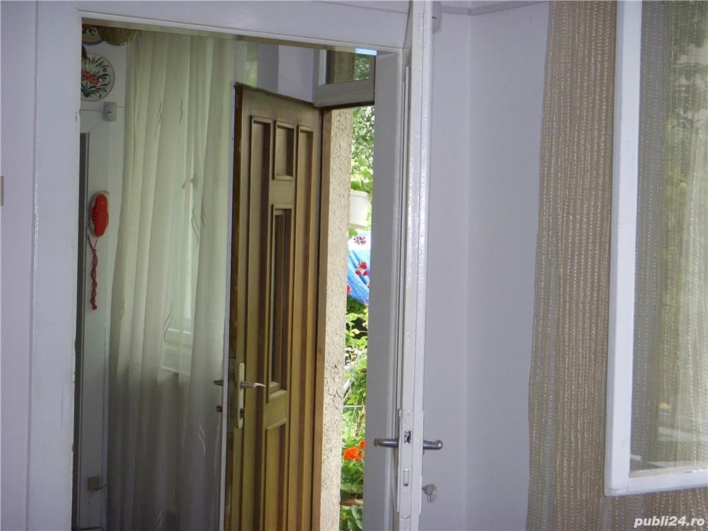 BRASADAS vinde casa singur in curte in zona semicentrala. - Poză 9