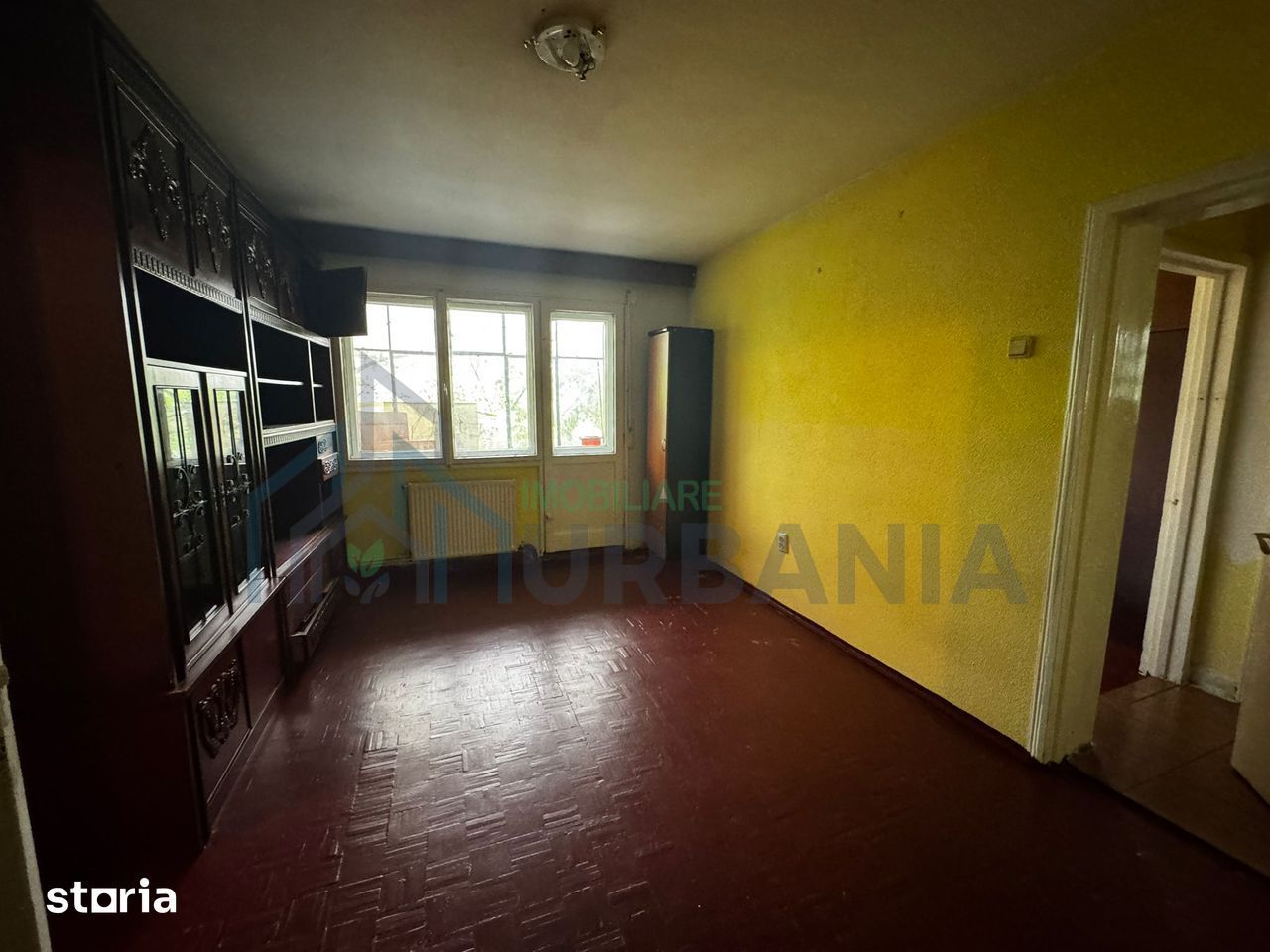Apartament 3 camere, Podu Roș, Iași - de renovat - Poză 3