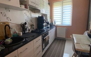 Apartament cu 2 camere renovat Zona Ultracentrala - Poză 4