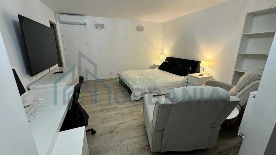 Apartament 1 camera, semidecomandat, 37 mp, etaj 1, zona ultracentrala Iasi, disponibil imediat - Poză 2
