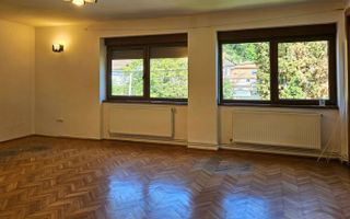 Casa deosebita cu 6 camere in  Centrul Brasovului - 210 mp - Poză 11