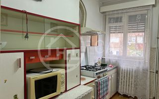 Apartament cu 3 camere de vanzare in Nufarul Oradea - Poză 2