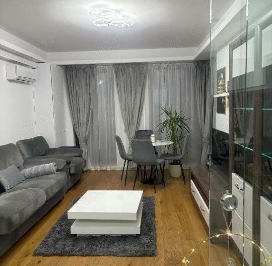 BRASADAS închiriază ap 2 cam. terasa, bloc NOU lux, UNIRII. - Poză 1