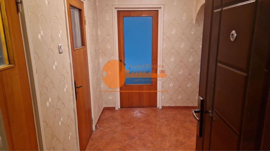 3 camere Drumul Taberei la 500m de Metrou Comstantin Brancusi sau Raul Doamnei - Poză 5