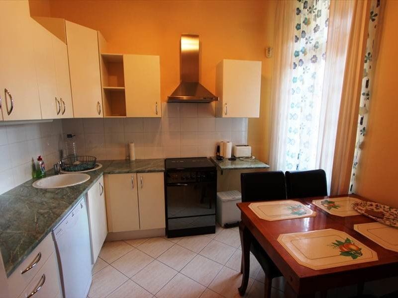 APARTAMENT DEOSEBIT IN ZONA CENTRALA - Poză 15