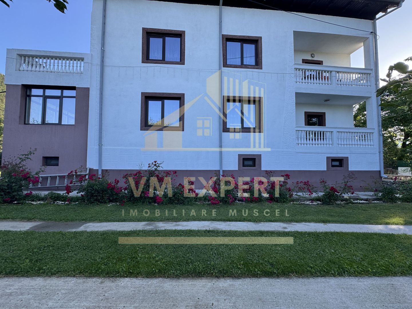 VILA S+P+E-306 MP, TEREN 2078 MP, CAMPULUNG - Poză 57