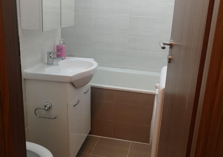 De Inchiriat Garsoniera moderna  Rahova - Poză 7