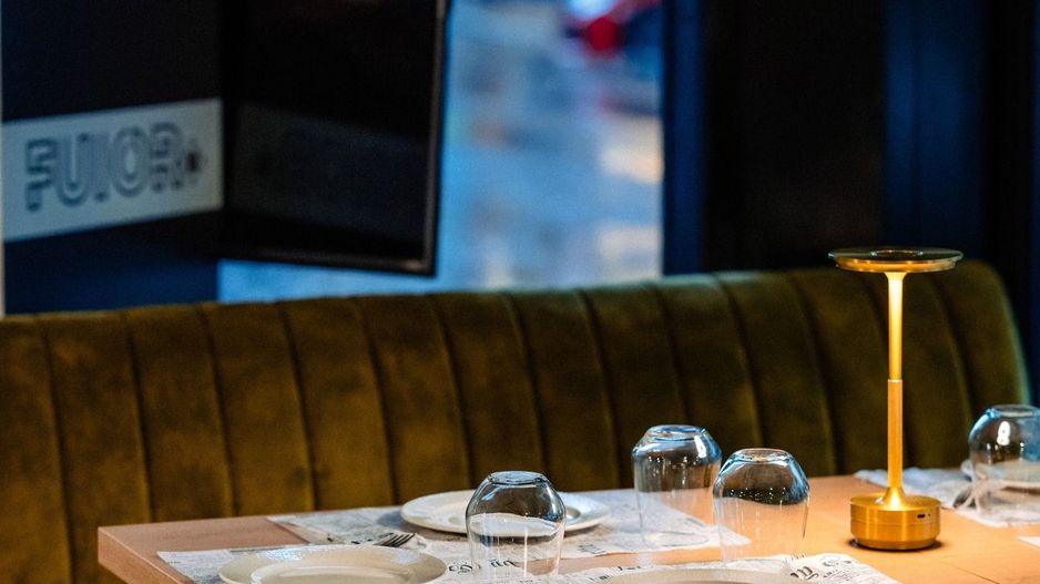 Spațiu Comercial de Închiriat – Ideal pentru Restaurant – Unirii, București - Poză 10