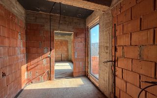 Vila individuala 4 camere Otopeni-23 August - Poză 17