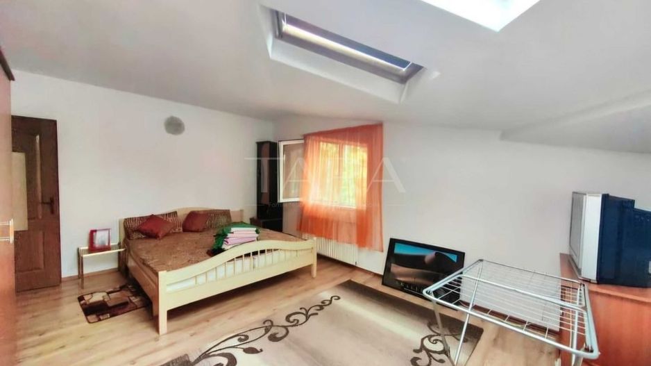 Apartament cu 3 camere de vânzare în cartierul Plopilor. - Poză 2