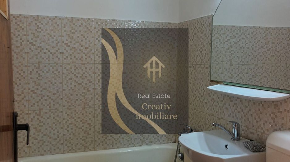 Apartament 2 camere , decomandat în Titan, sec.3 - Poză 2