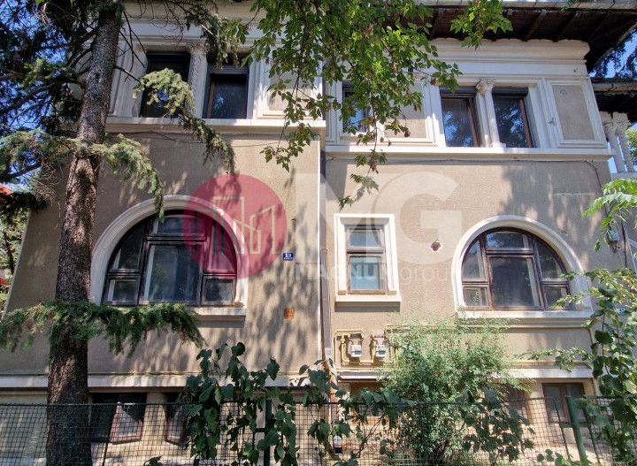 Vila cu arhitectura deosebila de vanzare- Primaverii- televiziune - Poză 2