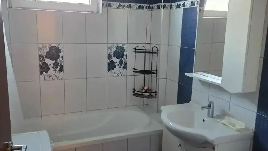 APARTAMENT 3 CAMERE TURNISOR - FRUNZEI - Poză 11