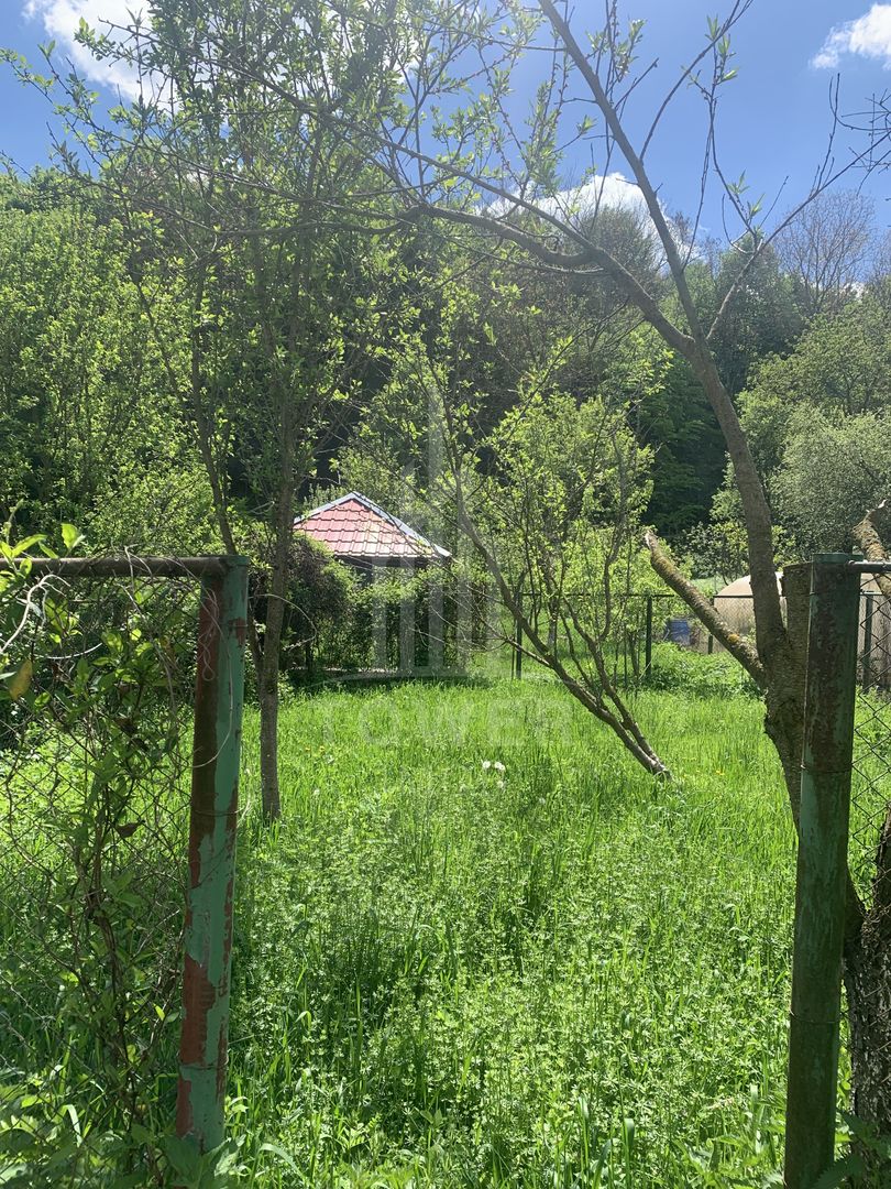 Casă în centrul Cisnădioarei cu 243mp de locuit și teren de 936mp - Poză 28