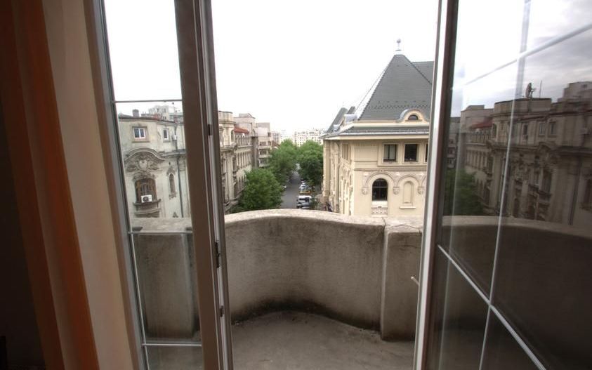 Inchiriere apartament de 4 camere - Poză 15