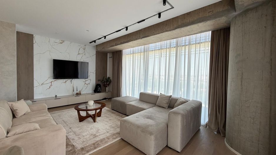 Apartament elegant cu 4 camere | UpSite | Facilități premium - Poză 3