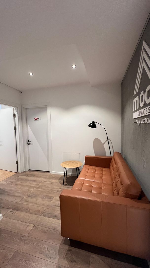 4 camere| terasă 40 mp| PIATA  VICTORIEI - Poză 6