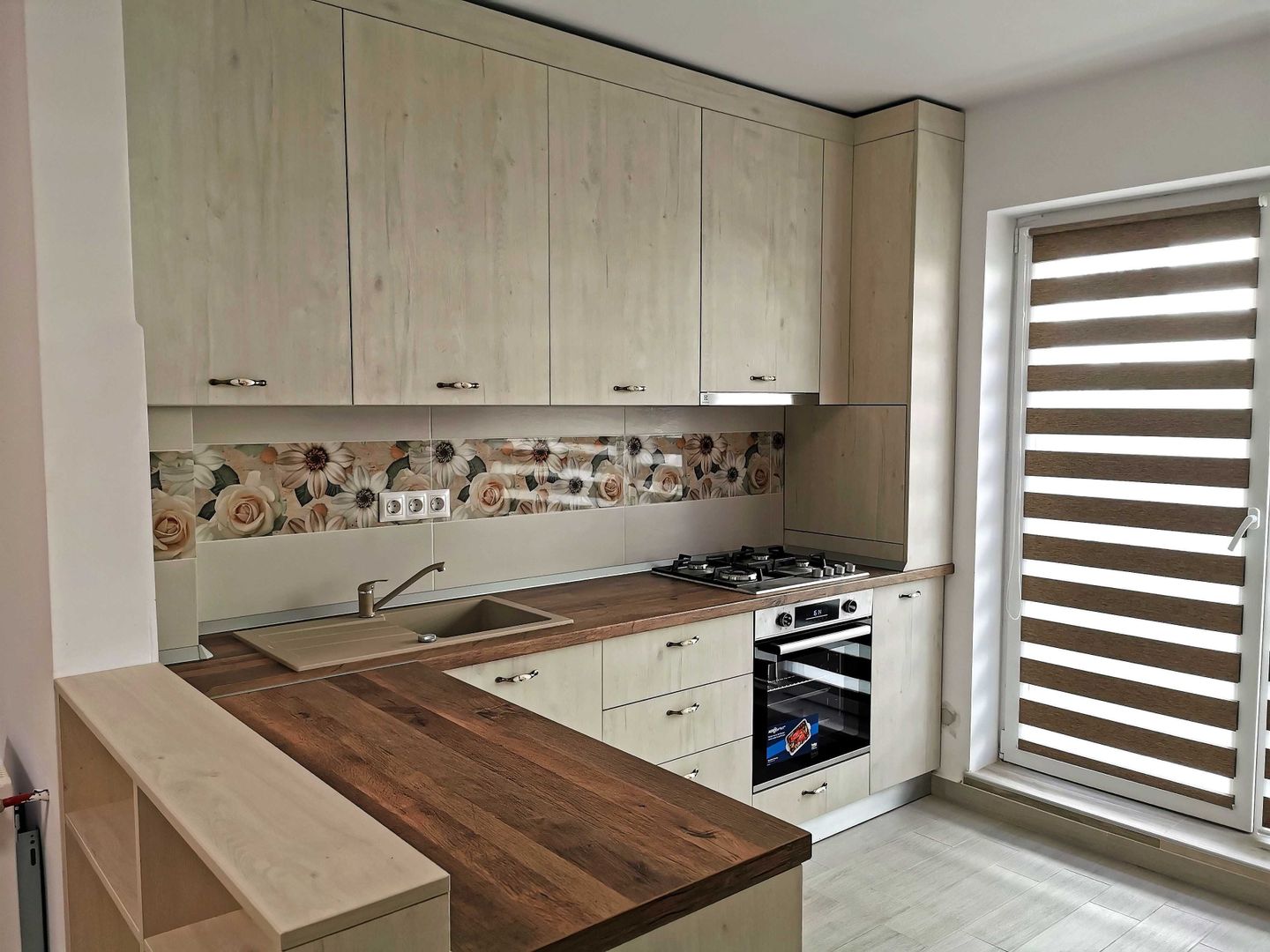 Inchiriez garsoniera noua/prima inchiriere, Titan, complex rezidential - Poză 1