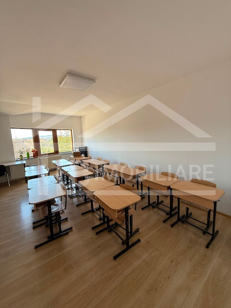 Casa individuala, 10 camere, 753mp, Zona Sancraiu de Mures - Poză 21