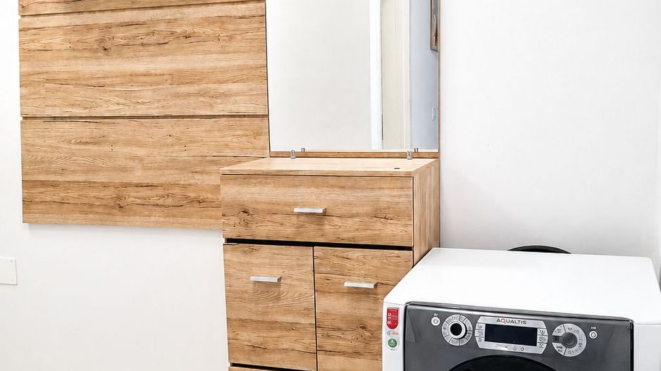 Apartament NOU mobilat 2 camere Dec 48 mp Bucium Visan 92000 euro - Poză 8